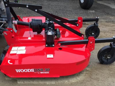 2018 Woods DS 8.30 Pull Type 8\' Rotary Cutter